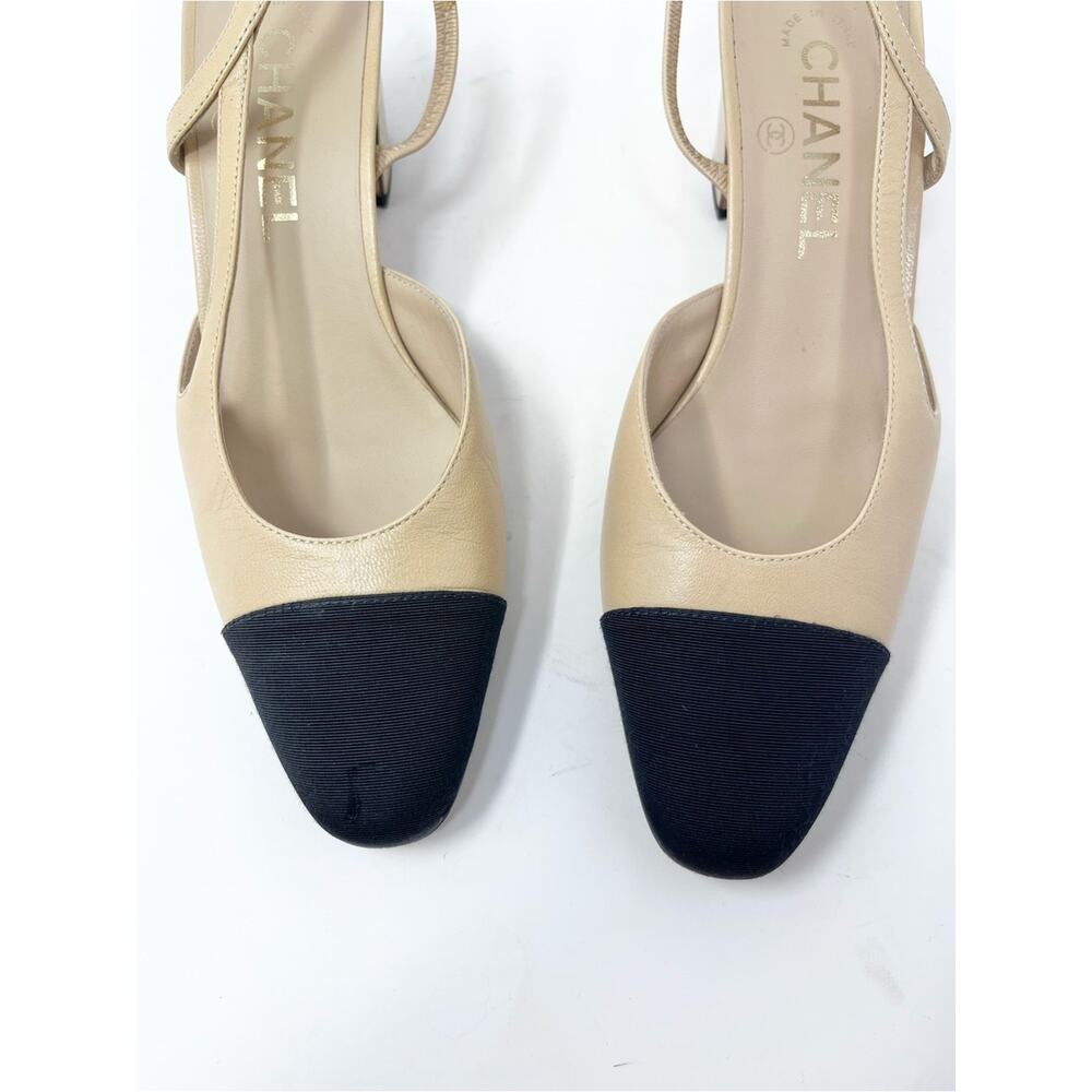 Chanel Two Tone Leather Beige Black Cap Toe Slingback Block Heel CC size 37.5 EU - Picture 4 of 7